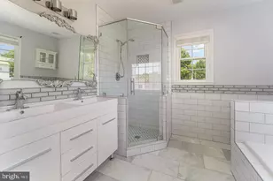 3354 Nadia Loop, Woodbridge, VA 22193 - Photo 17