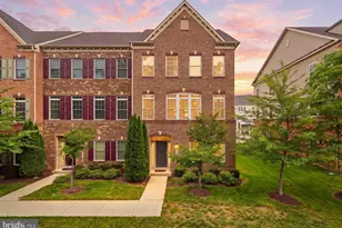 13745 Senea Dr, Gainesville, VA 20155 - Photo 1