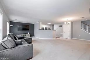 16821 Nuttal Oak Pl, Woodbridge, VA 22191 - Photo 3