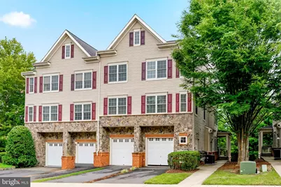 16821 Nuttal Oak Place #4, Woodbridge, VA 22191 - Photo 1