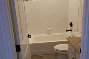 7356 Brunson Cir, Gainesville, VA 20155 - Photo 15