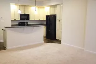 7356 Brunson Cir, Gainesville, VA 20155 - Photo 3