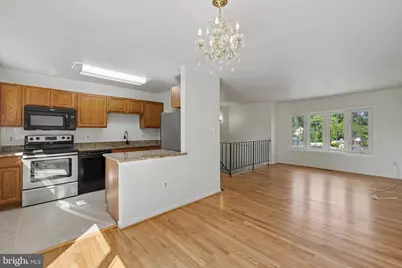 14356 Shaw Court, Woodbridge, VA 22193 - Photo 7