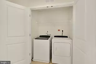 8141 Honey Bee Way, Manassas, VA 20111 - Photo 35