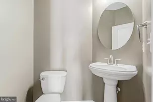 2114 Jellico Ct, Woodbridge, VA 22191 - Photo 25