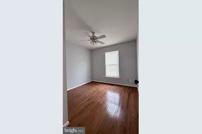 13042 Hunterbrook Drive, Woodbridge, VA 22192 - Photo 17