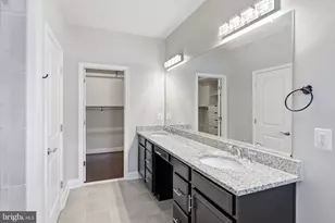 1857 Shadding Bay Ln, Dumfries, VA 22026 - Photo 23
