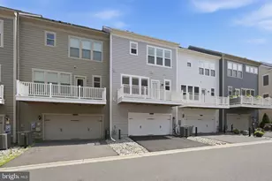 1857 Shadding Bay Ln, Dumfries, VA 22026 - Photo 39
