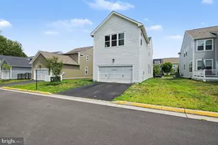1794 River Heritage Blvd, Dumfries, VA 22026 - Photo 25