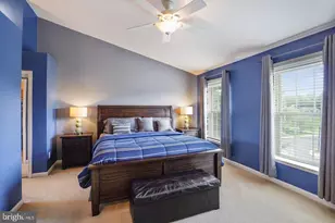 6755 Calthorpe Pl, Gainesville, VA 20155 - Photo 9