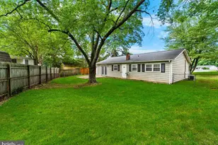 15105 Cloverdale Rd, Woodbridge, VA 22193 - Photo 23