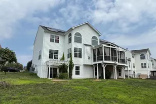 16245 Chase Eagle Ln, Woodbridge, VA 22191 - Photo 3