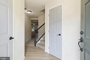 1337 Cranes Bill Way, Woodbridge, VA 22191 - Photo 5