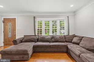 14707 Dunbar Ln, Woodbridge, VA 22193 - Photo 9