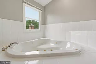 14707 Dunbar Ln, Woodbridge, VA 22193 - Photo 27