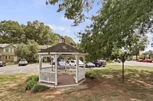 14806 Ensor Ct, Woodbridge, VA 22193 - Photo 7