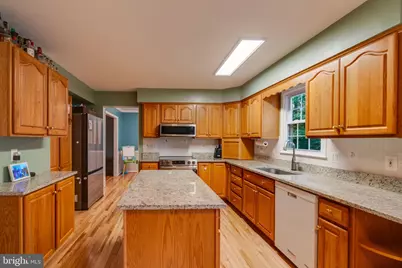 13402 Carrageen Drive, Manassas, VA 20112 - Photo 7