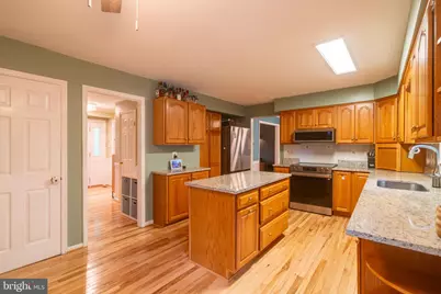 13402 Carrageen Drive, Manassas, VA 20112 - Photo 9