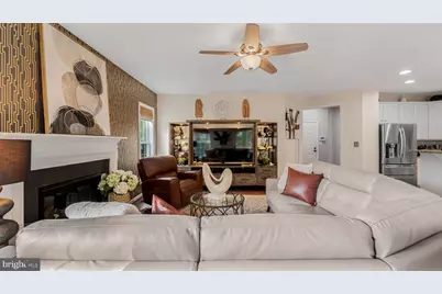 2098 Powells Landing Circle, Woodbridge, VA 22191 - Photo 7
