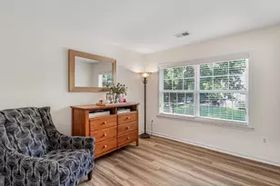 2098 Powells Landing Cir, Woodbridge, VA 22191 - Photo 39