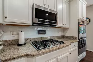 2098 Powells Landing Cir, Woodbridge, VA 22191 - Photo 21