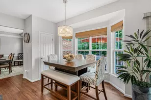 2098 Powells Landing Cir, Woodbridge, VA 22191 - Photo 25