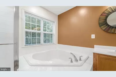2098 Powells Landing Circle, Woodbridge, VA 22191 - Photo 31