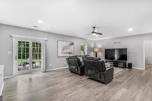 2098 Powells Landing Cir, Woodbridge, VA 22191 - Photo 15
