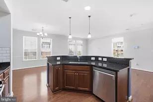 4774 Dane Ridge Cir, Woodbridge, VA 22193 - Photo 9