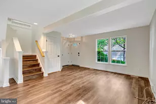 7057 Sauvage Ln, Gainesville, VA 20155 - Photo 7