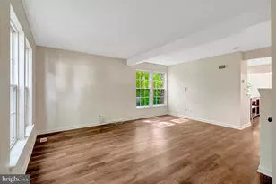 7057 Sauvage Ln, Gainesville, VA 20155 - Photo 5