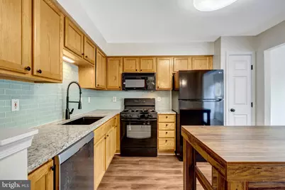 7057 Sauvage Lane, Gainesville, VA 20155 - Photo 13