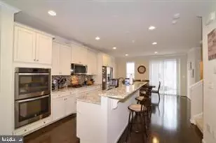 6836 William White Way, Haymarket, VA 20169 - Photo 7