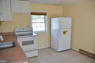 303 Commerce St, Occoquan, VA 22125 - Photo 11
