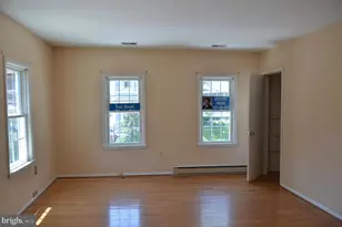 303 Commerce St, Occoquan, VA 22125 - Photo 5