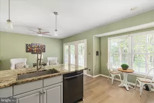 14712 Corner Post Pl, Haymarket, VA 20169 - Photo 11