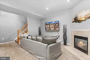 14712 Corner Post Pl, Haymarket, VA 20169 - Photo 23