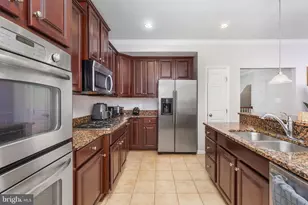 2714 Sheffield Hill Way, Woodbridge, VA 22191 - Photo 9