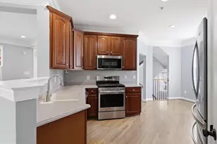 10009 Orland Stone Dr, Bristow, VA 20136 - Photo 15