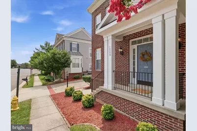 10009 Orland Stone Drive, Bristow, VA 20136 - Photo 5