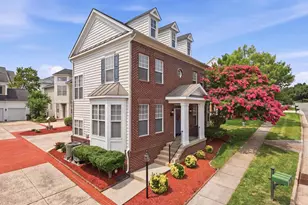 10009 Orland Stone Dr, Bristow, VA 20136 - Photo 3