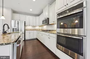 17518 Spring Cress Dr, Dumfries, VA 22026 - Photo 9
