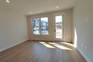 13742 Cobble Loop, Woodbridge, VA 22193 - Photo 5