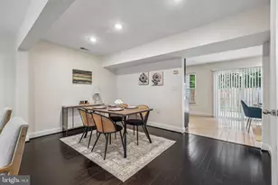 14061 Fallbrook Ln, Woodbridge, VA 22193 - Photo 23