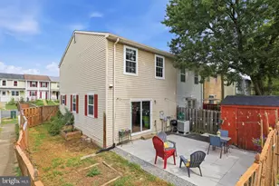1914 Fort Monroe Ct, Dumfries, VA 22026 - Photo 29