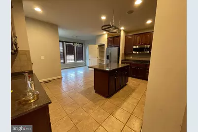 6912 Witton Circle, Gainesville, VA 20155 - Photo 3