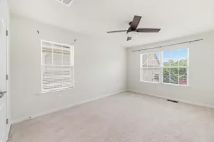 4722 Dane Ridge Cir, Woodbridge, VA 22193 - Photo 11