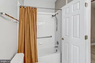 13890 Chelmsford Dr, Gainesville, VA 20155 - Photo 23