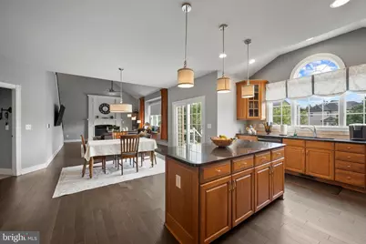 5221 Jacobs Creek Place, Haymarket, VA 20169 - Photo 13