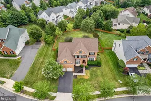 5221 Jacobs Creek Pl, Haymarket, VA 20169 - Photo 3
